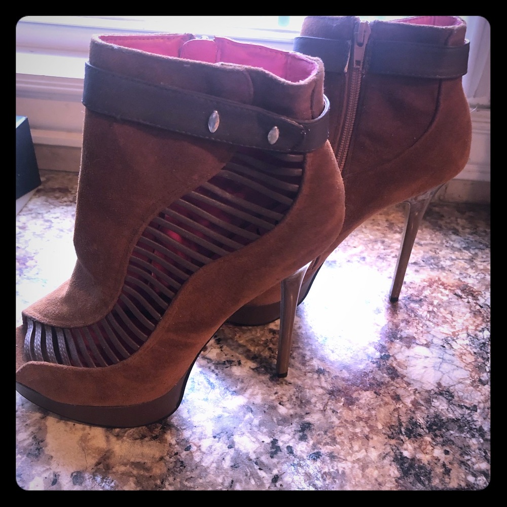 Women’s Brown High Heels